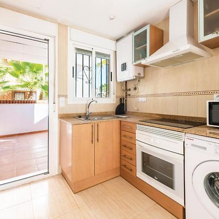 Amazing Apartment In Oropesa Del Mar With Kitchen Extérieur photo